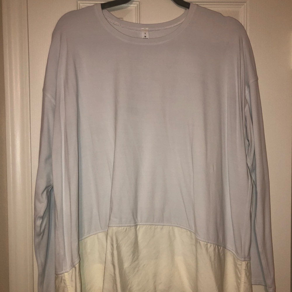 Lululemon top